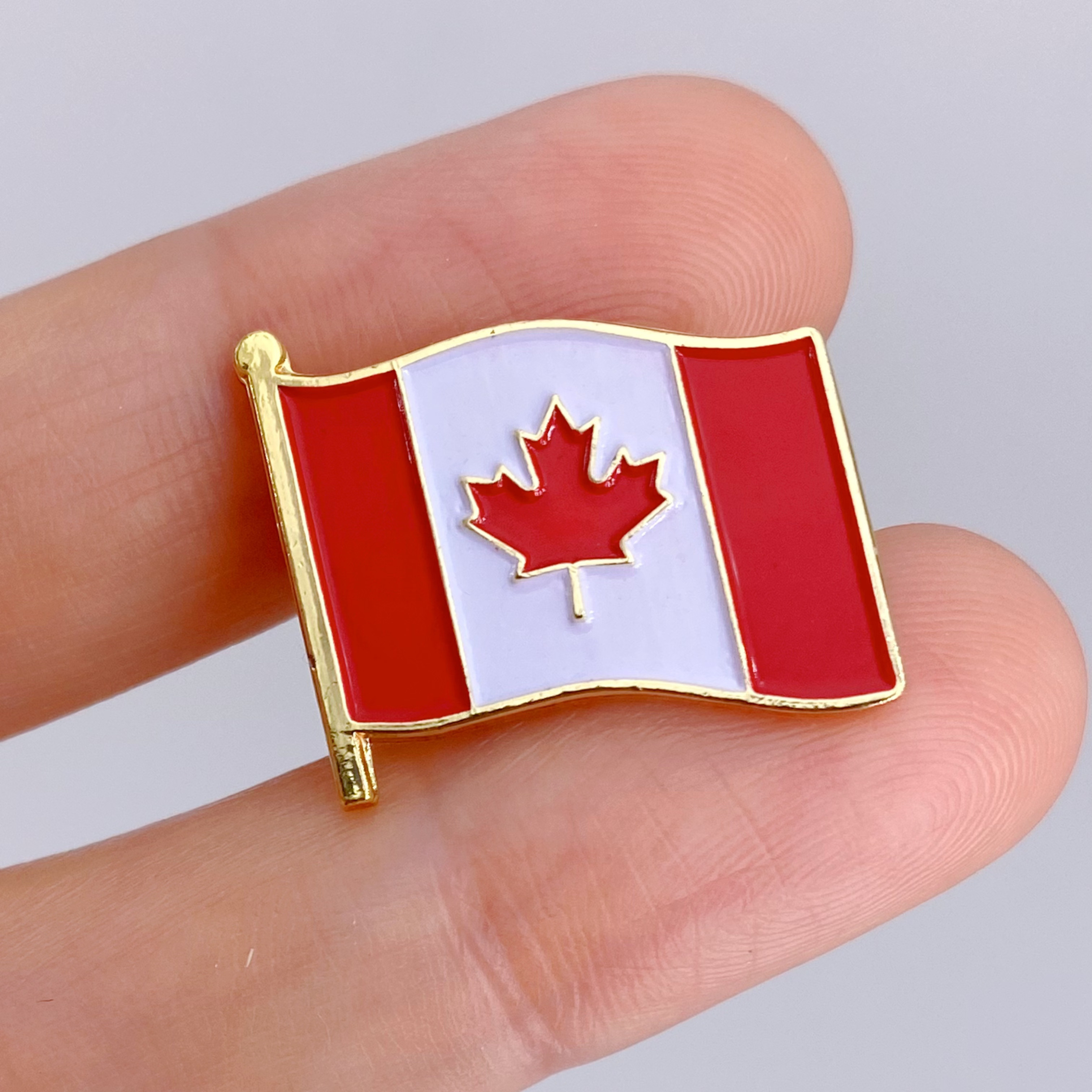 Enamel Canada Flag Lapel Pin - - Home Decor Canada reseña y precio