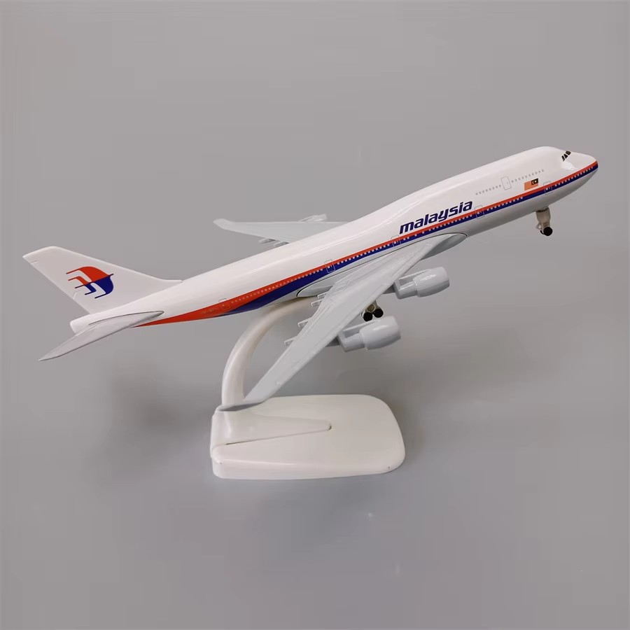 20cm Alloy B747 Malaysia Airli - Home Decor Malaysia reseña y precio